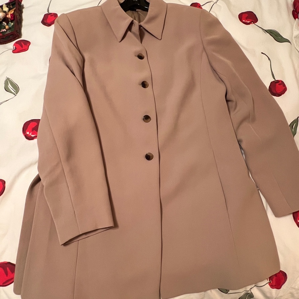 Linda Allard Ellen Tracy  Jacket
